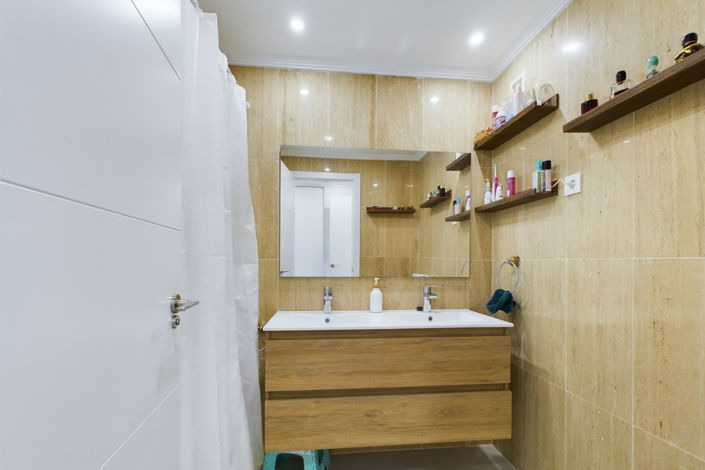 Image No.8-3 Bed Apartment for sale