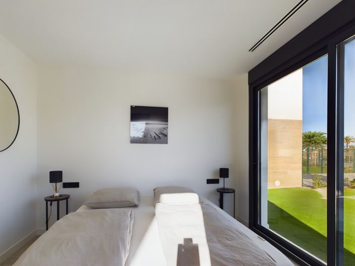 Image No.14-3 Bed Villa for sale