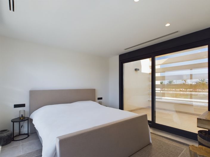 Image No.36-3 Bed Villa for sale