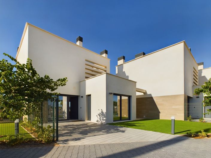 Image No.40-3 Bed Villa for sale