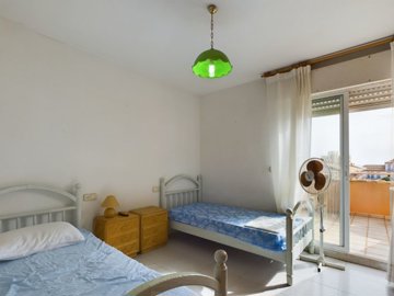 o1i69f6qa21p1v11es1jbps081ga53j