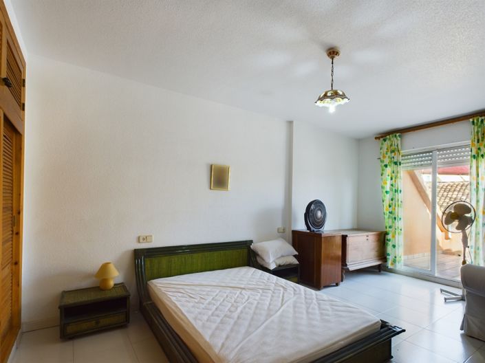 Image No.4-4 Bed Penthouse for sale