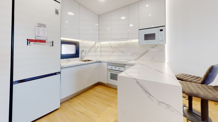 Image No.16-2 Bed Apartment for sale