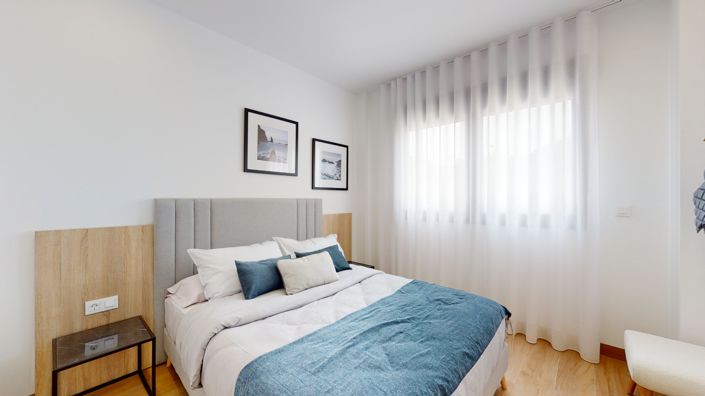 Image No.31-2 Bed Apartment for sale