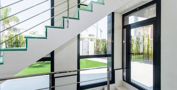 Image No.10-3 Bed Villa for sale