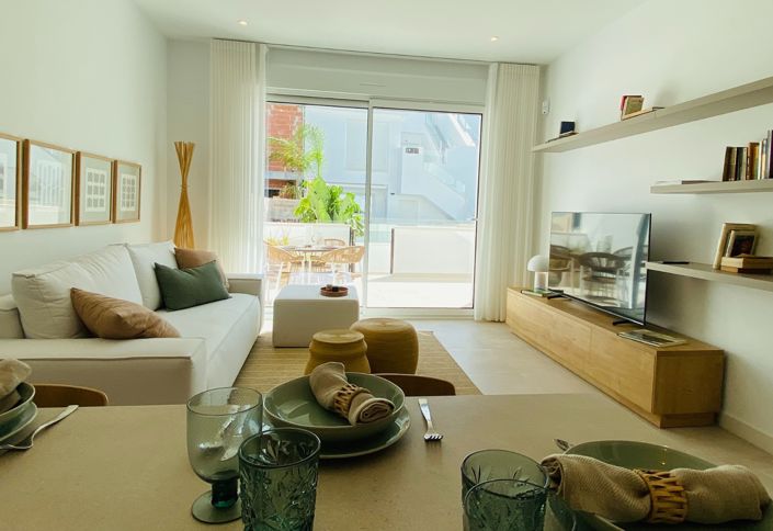 Image No.2-3 Bed Apartment for sale