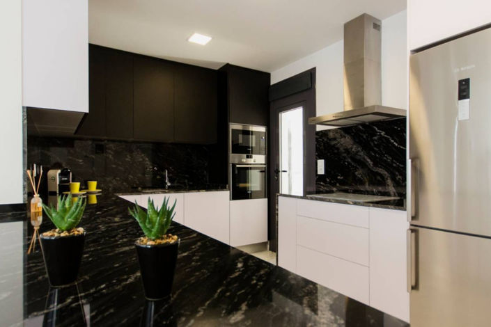 Image No.15-2 Bed Villa for sale