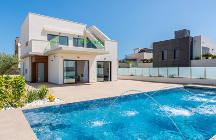 Image No.1-3 Bed Villa for sale
