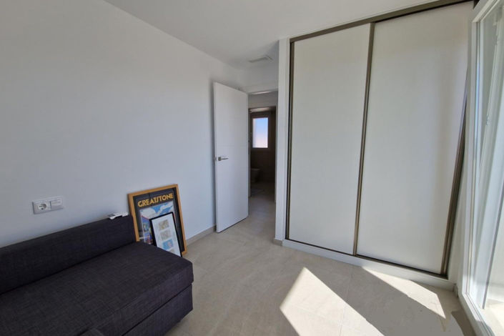 Image No.9-3 Bed Villa for sale