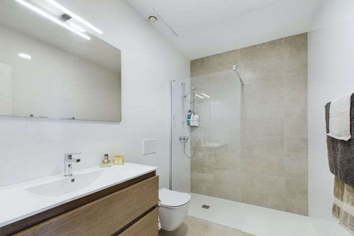 Image No.27-3 Bed Villa for sale