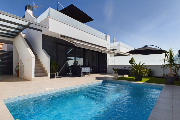 Image No.5-3 Bed Villa for sale