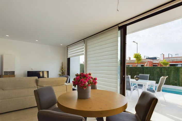 Image No.12-2 Bed Villa for sale