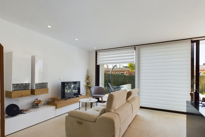 Image No.17-2 Bed Villa for sale