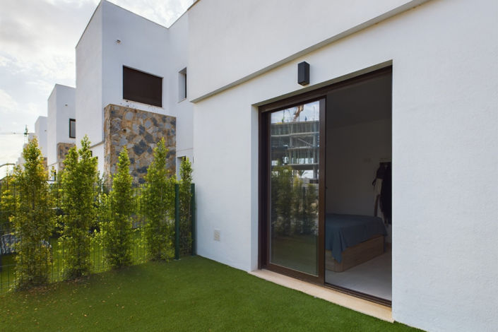 Image No.25-2 Bed Villa for sale