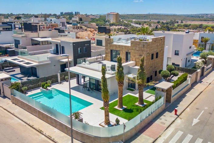 Image No.17-Villa de 4 chambres à vendre à Campoamor