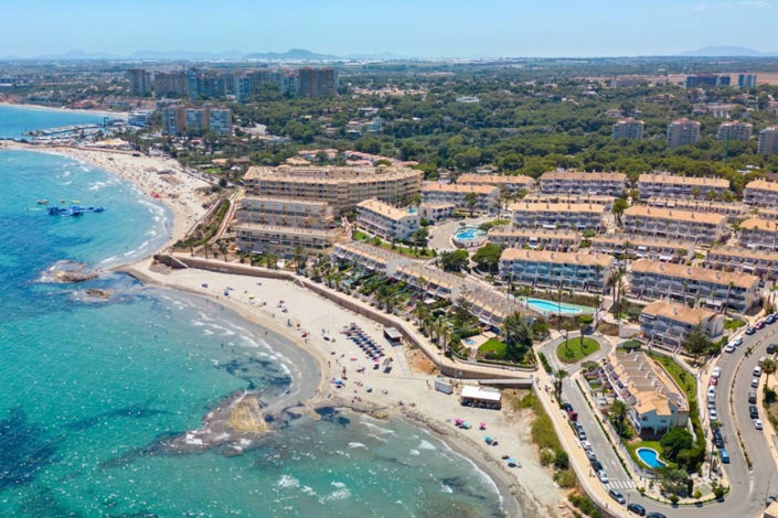 Image No.18-Villa de 4 chambres à vendre à Campoamor