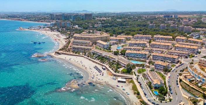 Image No.18-4 Bed Villa for sale