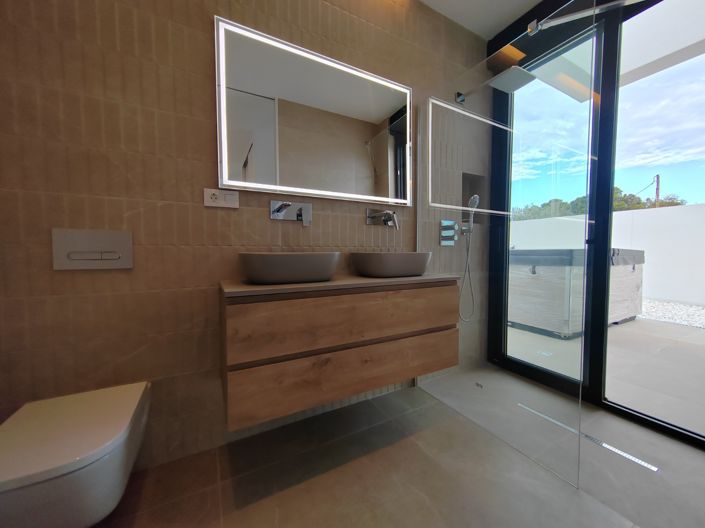 Image No.33-4 Bed Villa for sale