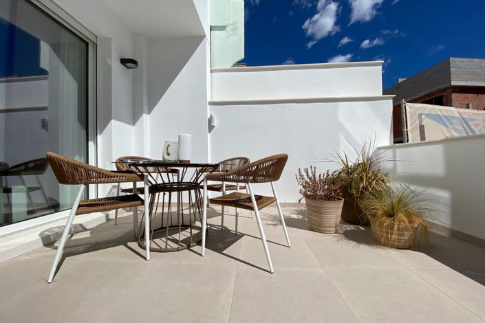 Image No.15-2 Bed Apartment for sale