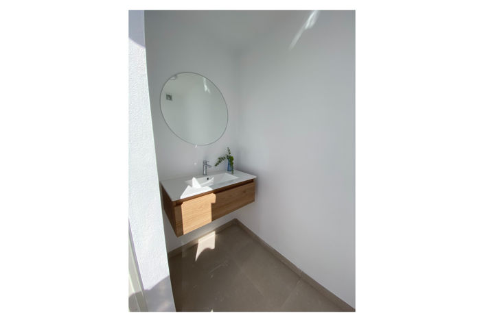 Image No.10-3 Bed Apartment for sale