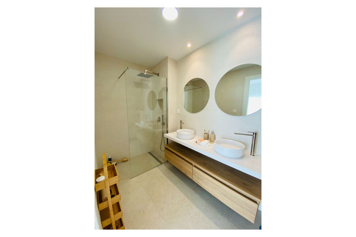 Image No.11-3 Bed Apartment for sale