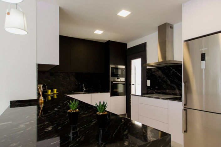 Image No.22-2 Bed Villa for sale