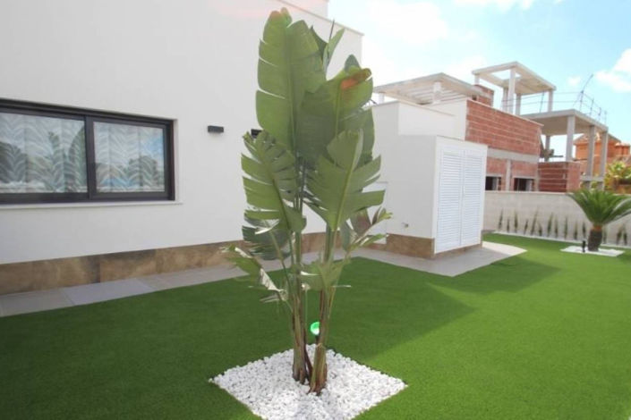 Image No.32-2 Bed Villa for sale