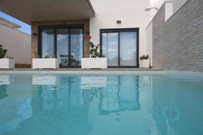 Image No.35-2 Bed Villa for sale