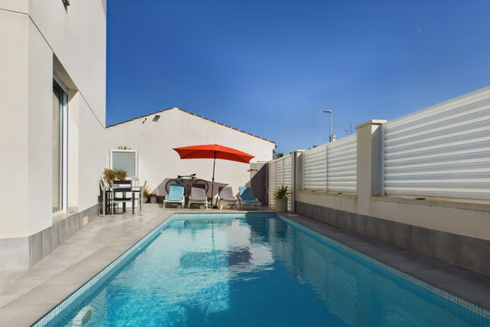 Image No.5-3 Bed Villa for sale