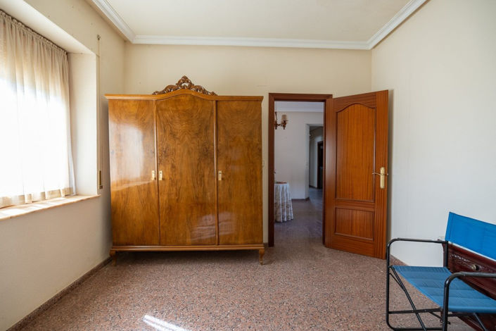 Image No.25-6 Bed Villa for sale