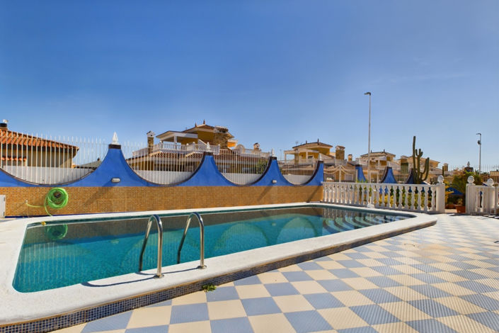 Image No.23-5 Bed Villa for sale