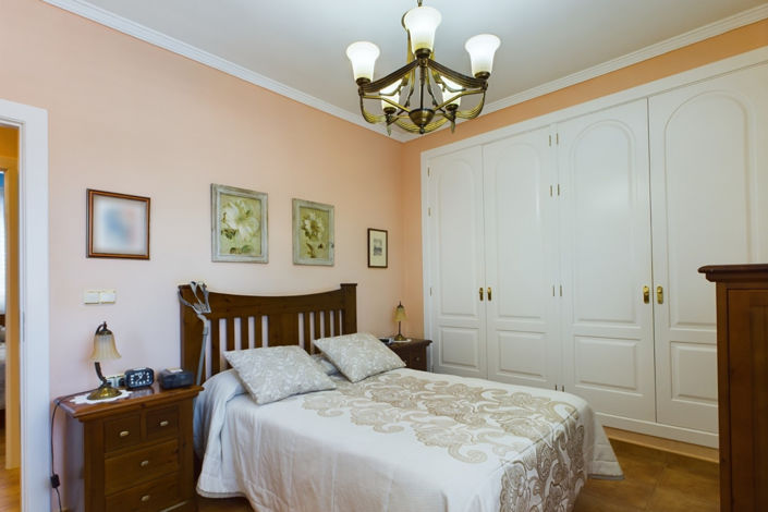 Image No.32-5 Bed Villa for sale