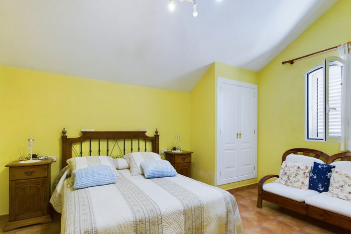 Image No.46-5 Bed Villa for sale