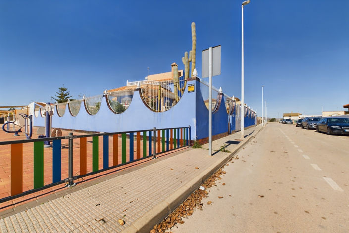 Image No.5-5 Bed Villa for sale