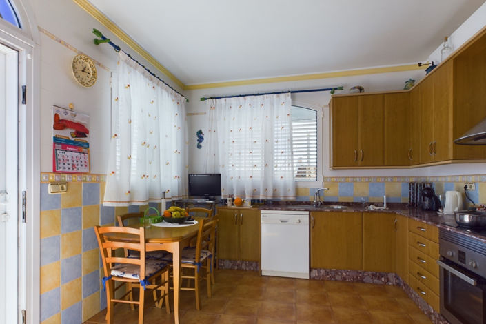 Image No.51-5 Bed Villa for sale