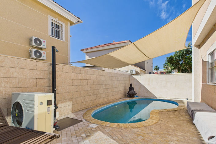 Image No.12-4 Bed Villa for sale