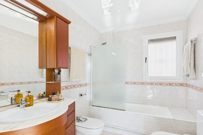 Image No.48-4 Bed Villa for sale