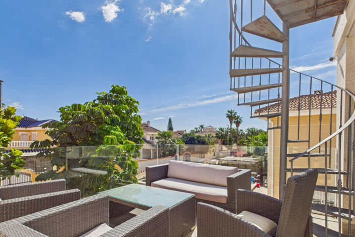 Image No.50-4 Bed Villa for sale