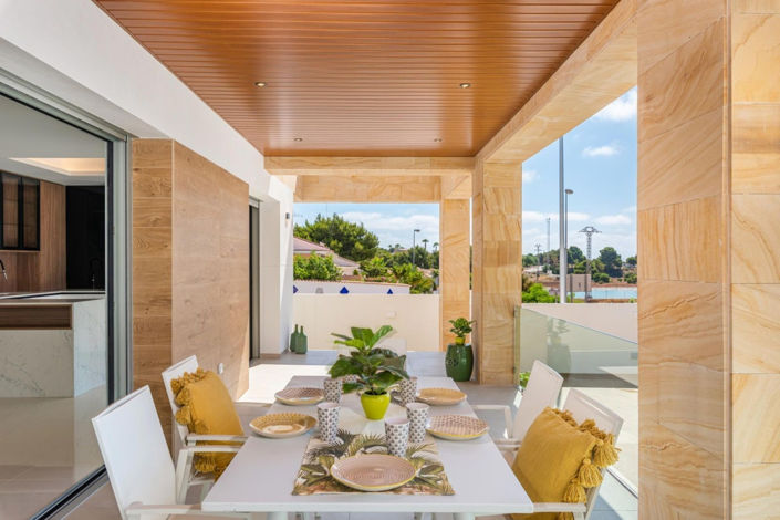 Image No.12-4 Bed Villa for sale