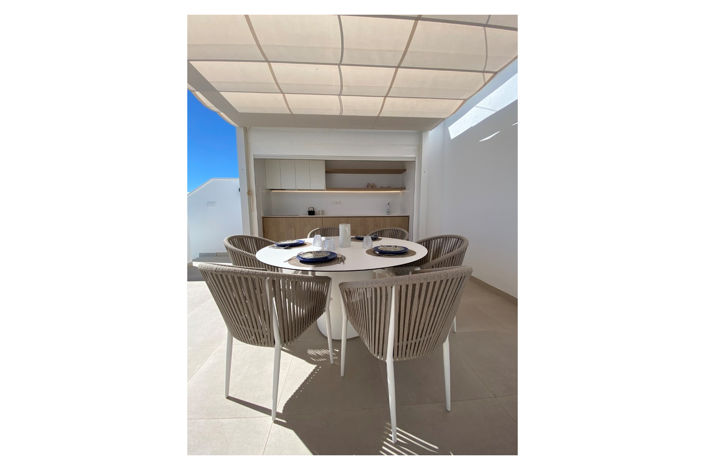 Image No.9-3 Bed Apartment for sale