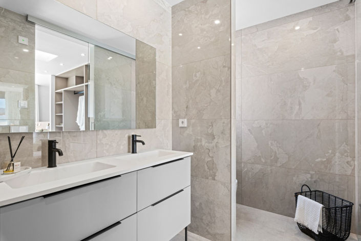 Image No.47-3 Bed Villa for sale