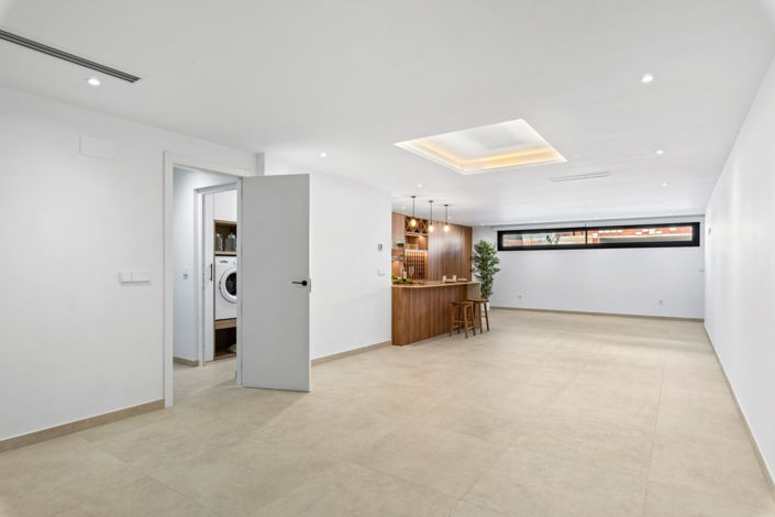 Image No.99-3 Bed Villa for sale