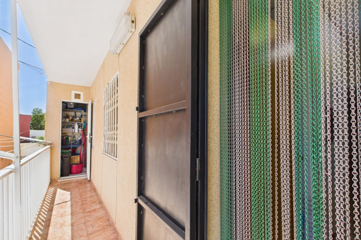 Image No.18-3 Bed Apartment for sale