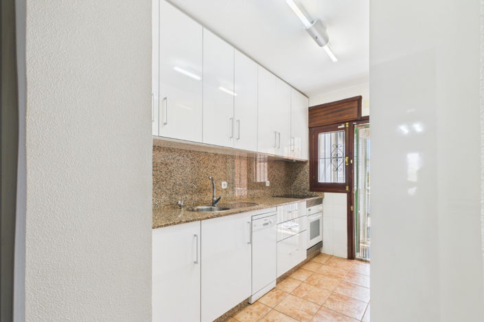 Image No.2-3 Bed Apartment for sale