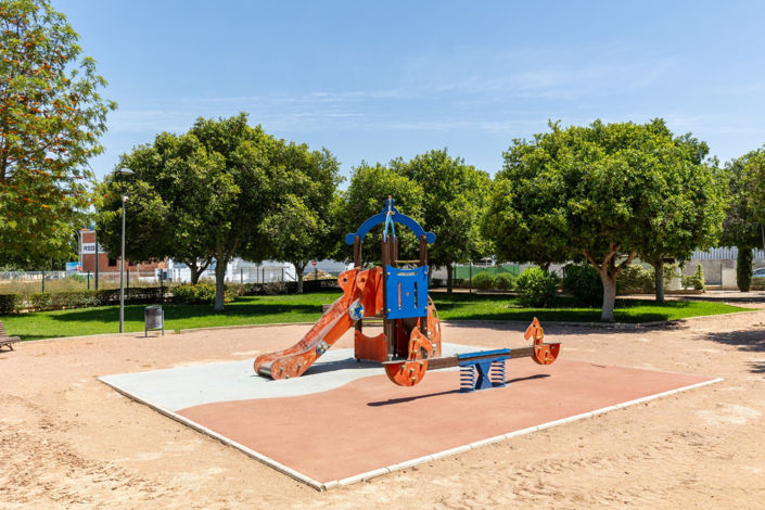 Image No.64-4 Bed Townhouse for sale