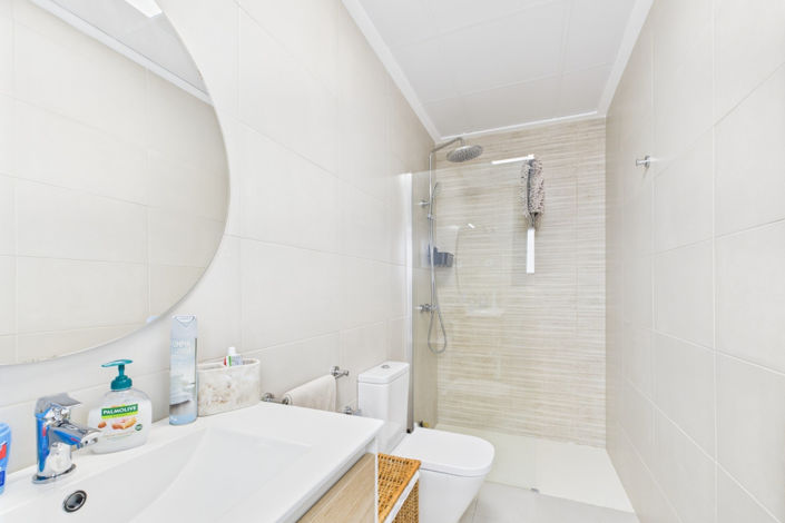 Image No.9-3 Bed Villa for sale