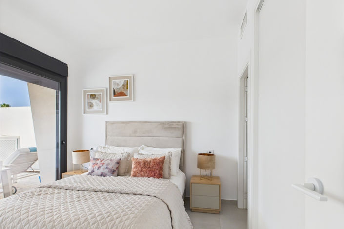 Image No.28-3 Bed Villa for sale