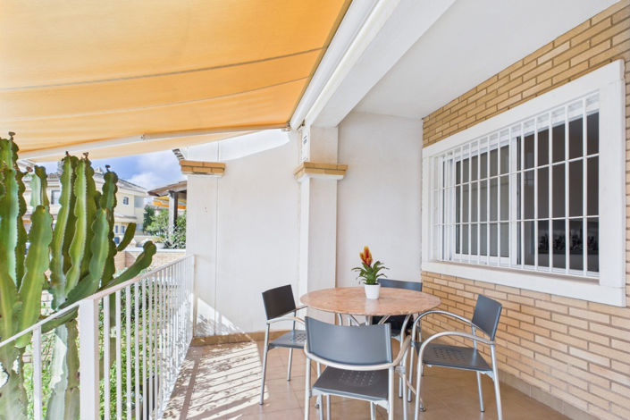 Image No.7-3 Bed Townhouse for sale