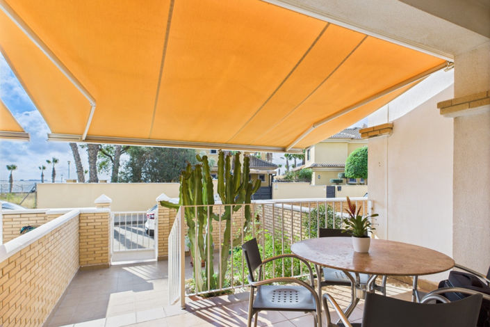 Image No.8-3 Bed Townhouse for sale