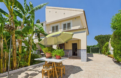 Maison de ville de 4 chambres à vendre à Los Alcázares